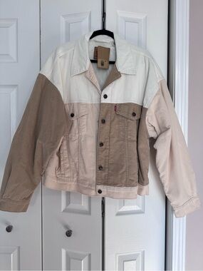 Levi's Women's Corduroy Quilt 90s Trucker Jacket